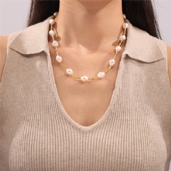 Nacklace