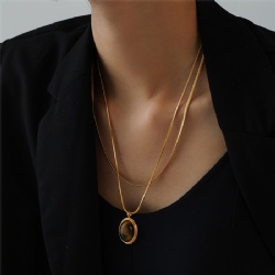 Nacklace