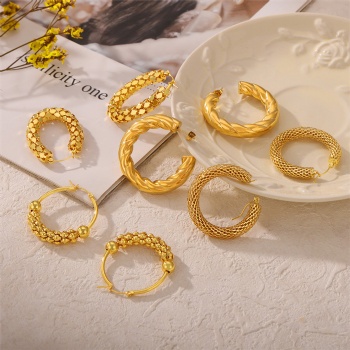 Earring
