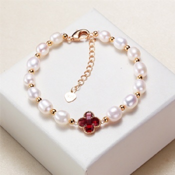Pearl Bracelet
