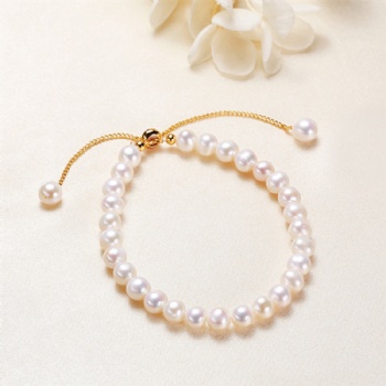 Pearl Bracelet