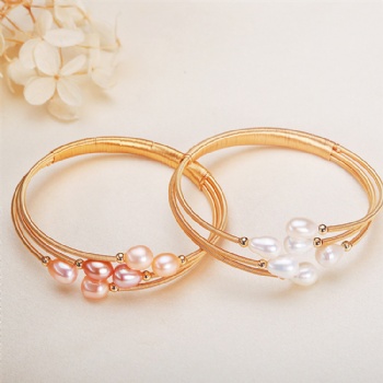 Pearl Bracelet