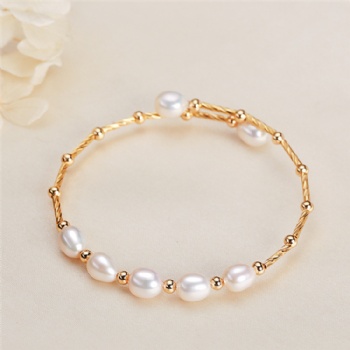 Pearl Bracelet