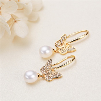 Pear Earring