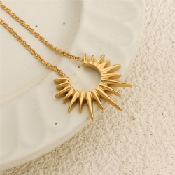 Nacklace